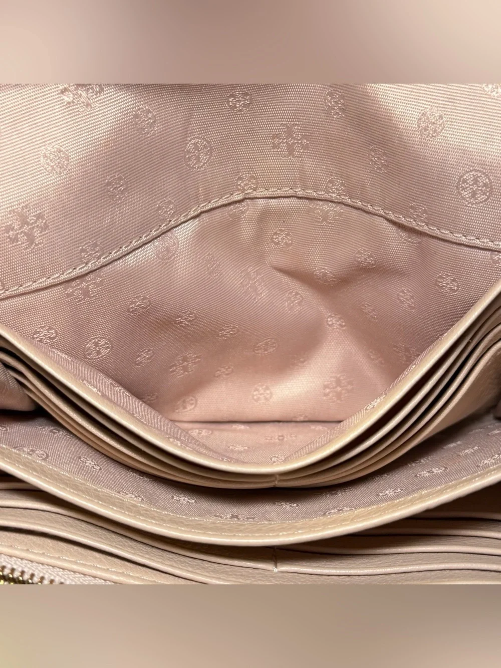 Tory Burch Mercer Chain Wallet